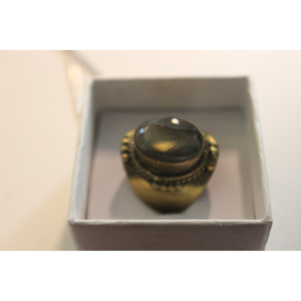 VTG-Style Brass Probable Labradorite Cabochon Ring Gold Tone Brass Size 7.75